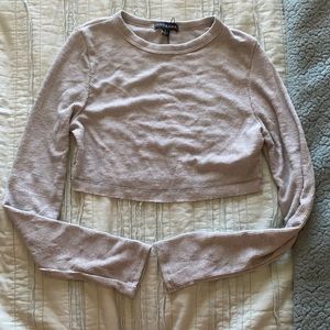 Long sleeve crop top